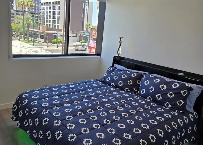 Rainbow Road Loft * Phoenix