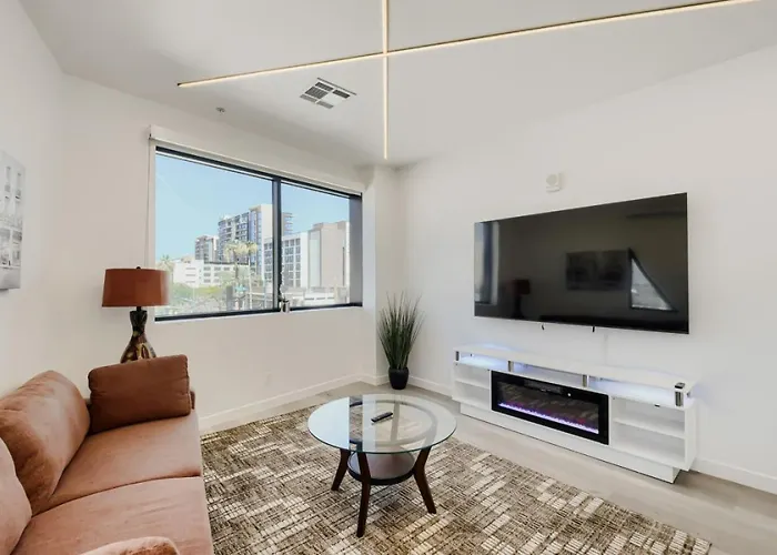 Rainbow Road Loft * Phoenix