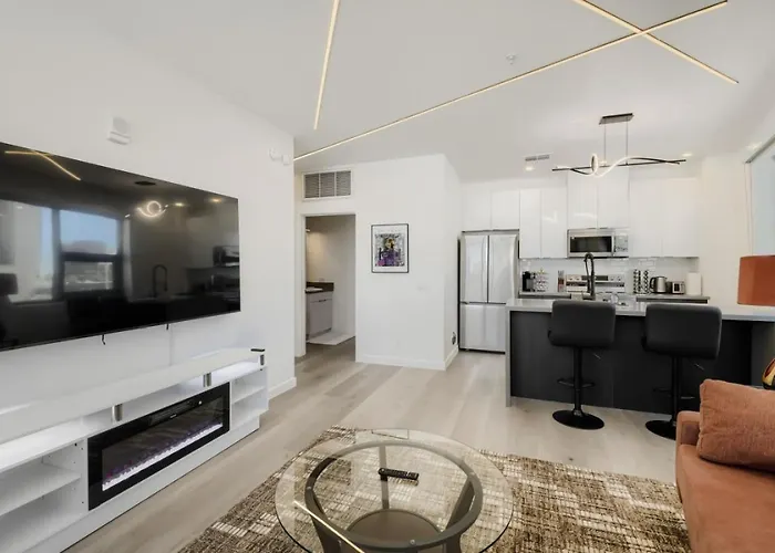 Rainbow Road Loft * Phoenix